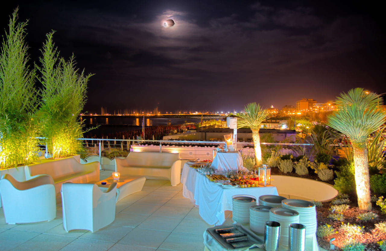 Hotel Il Caminetto Porto San Giorgio Bagian luar foto
